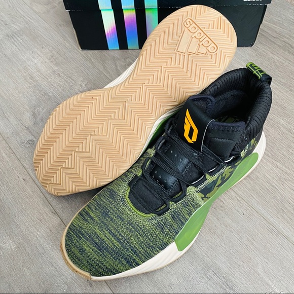 NWT Adidas Dame 5 Mens Shoes - Picture 2 of 9